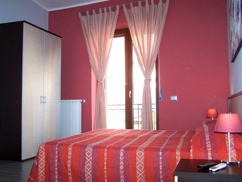 บีแอนด์บี อีโค Bed & Breakfast ปอมเปอี ภายนอก รูปภาพ